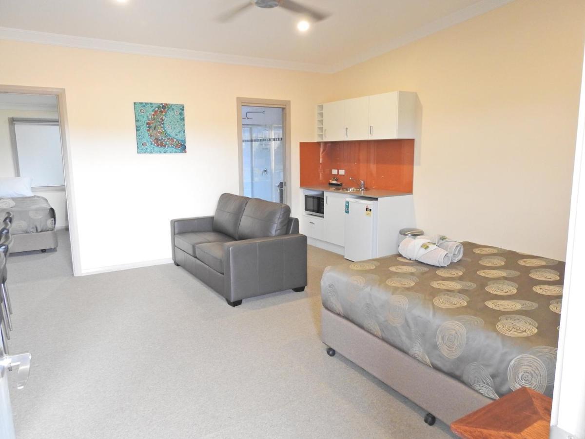 Broken Hill Outback Resort Exterior photo